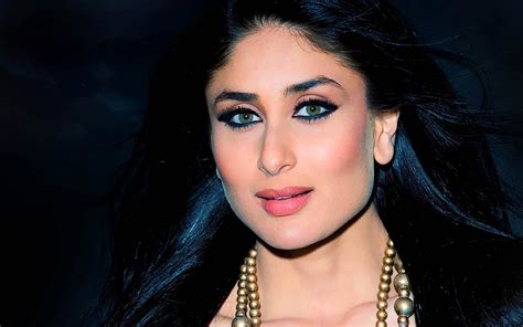 kareena ki sexy photo|Kareena Kapoor Khan Photos, Images, HD Wallpapers, Kareena。